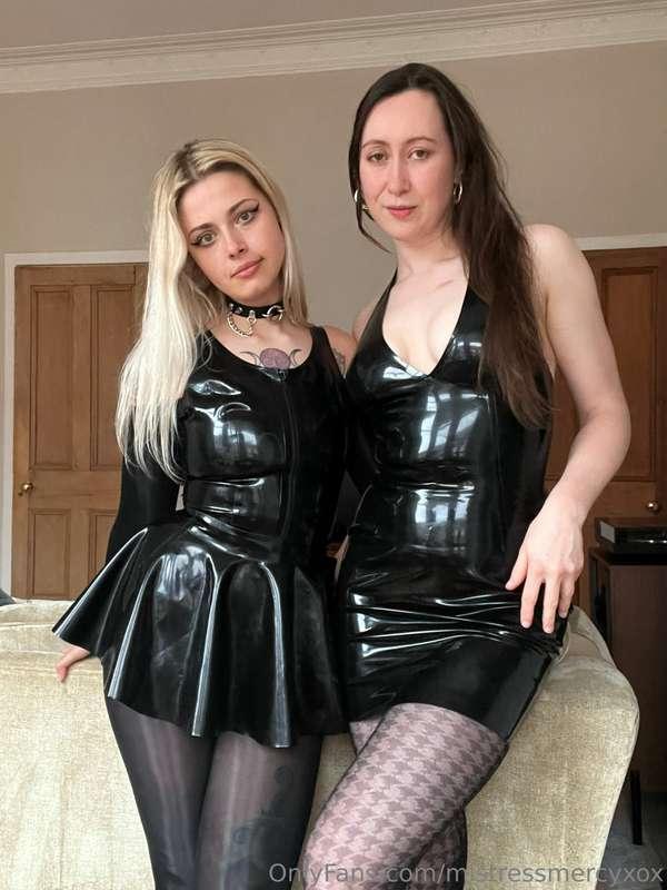 Just hanging out with @latexnchill