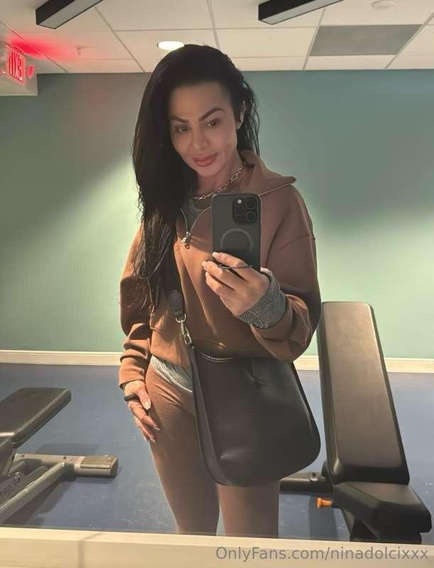 Fuck me from the FRONT? or the BACK? 