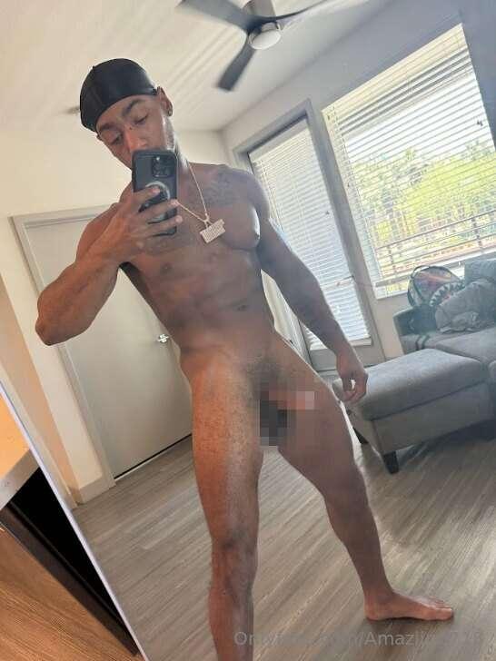 Wanna get slapped in the face with it? 🍆🫢