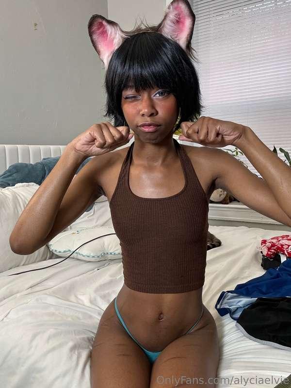 alyciaelvie image #4