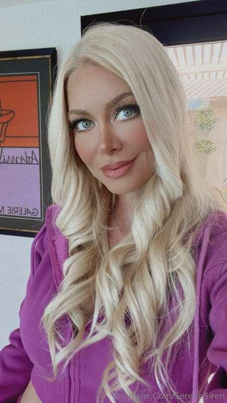 Yay I had such a great day on set for ZZ! More BTS 💕 Filming..