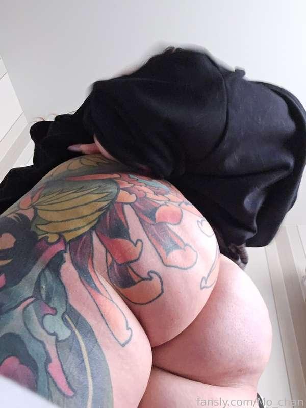 #chubby #tummy #pawg #ass #tattoo #belly #tits #boobs #bigtits #bigboobs #fyp #bigass