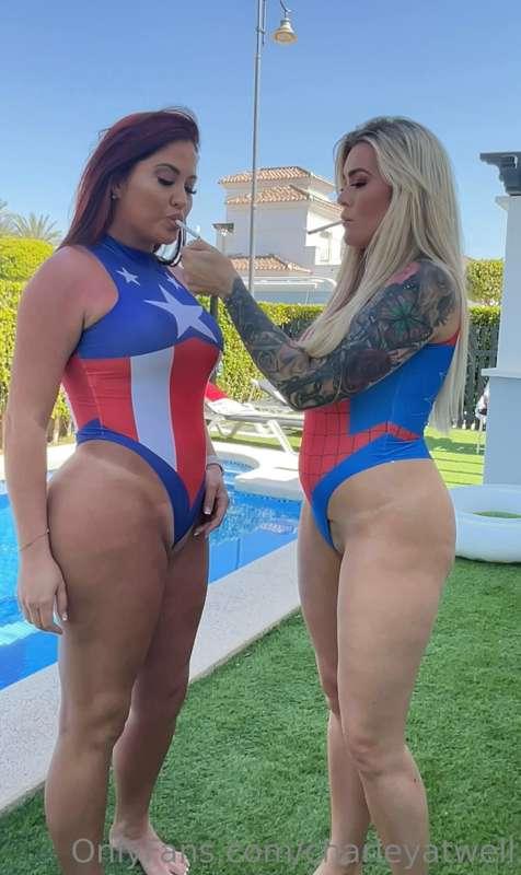 Smoking outdoors in the sun with my sexy superhero @official..