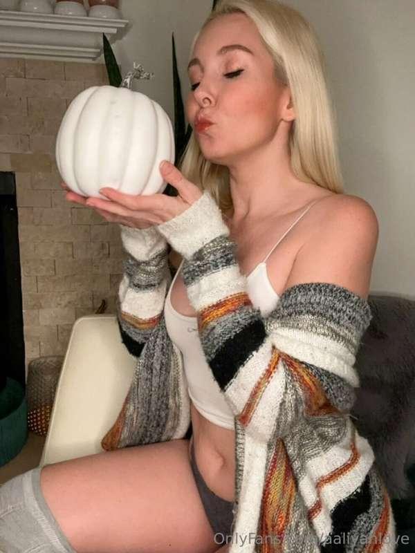 🦃 JOIN ME FOR MY EXCLUSIVE THANKSGIVING LIVE SHOW 🦃   🍁 VIP ..
