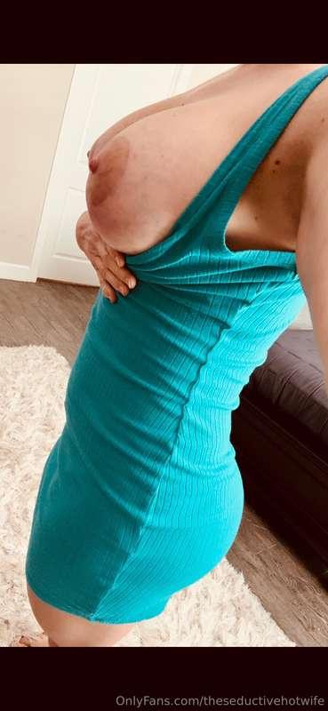 theseductivehotwife image #1