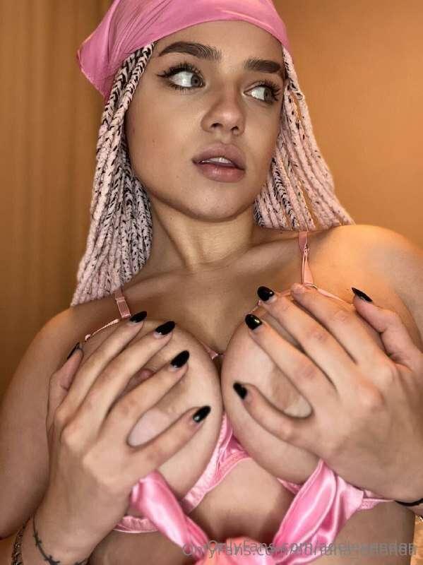 BADASS 18 YO CRAZY NYMPHO @adriana_orlanda HOTTIE WITH HUGE ..