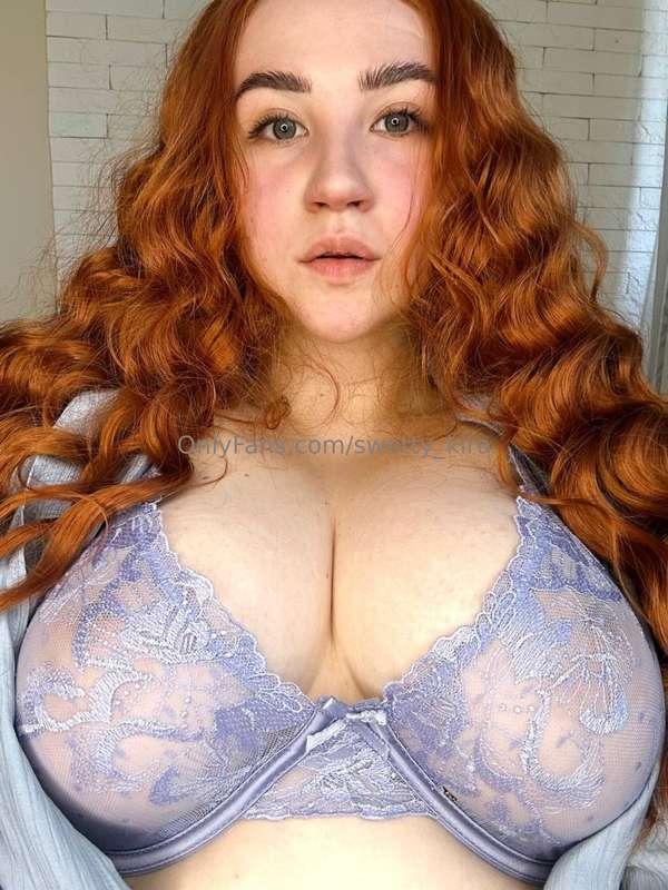 😈She @riddle_girl is free today for you😈 Busty hottie @riddl..