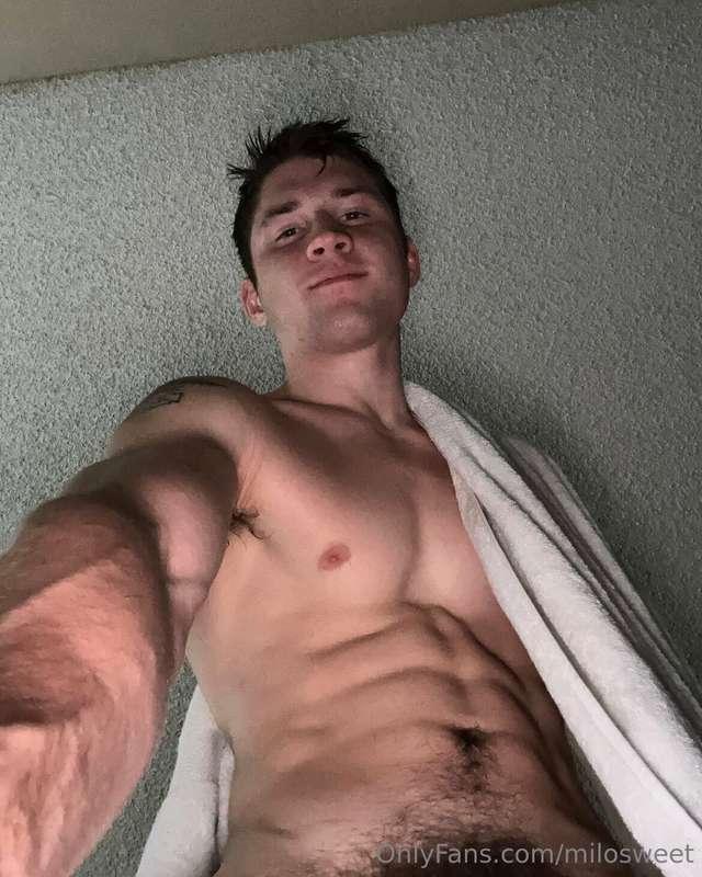 milosweet main image