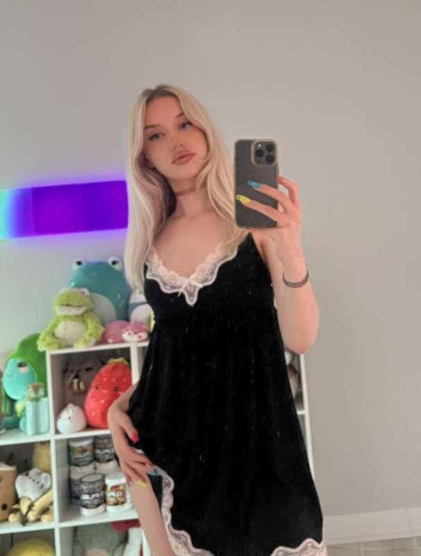 blurry pic