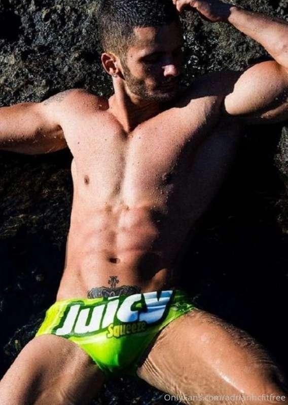 🌴Mmmm🌴rico día de playa con mis amistades más calientes😈💥🌴