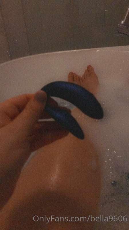 bella9606 image #0