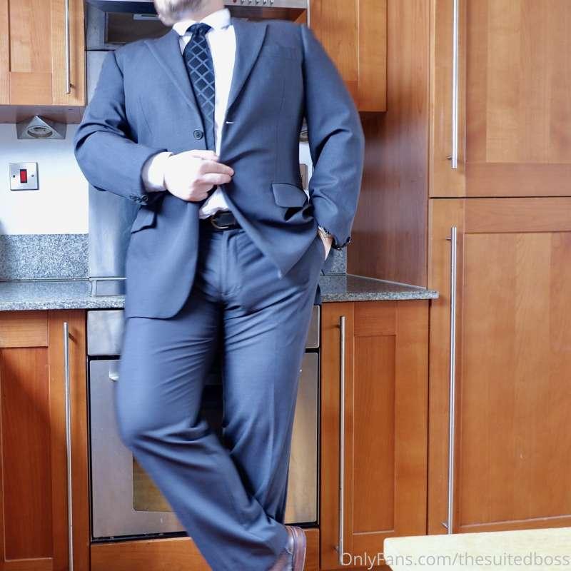 thesuitedboss image #0