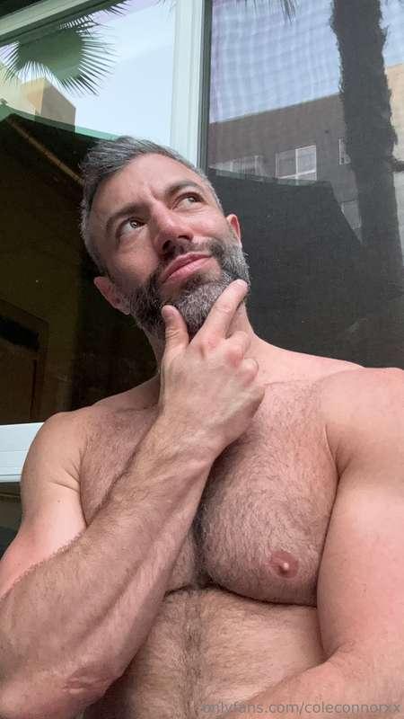 I wonder…. Should I make some MMF 3way scenes for you? 😈