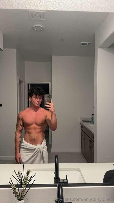 Check ur dm for more content (; I’m showing my dick now.
