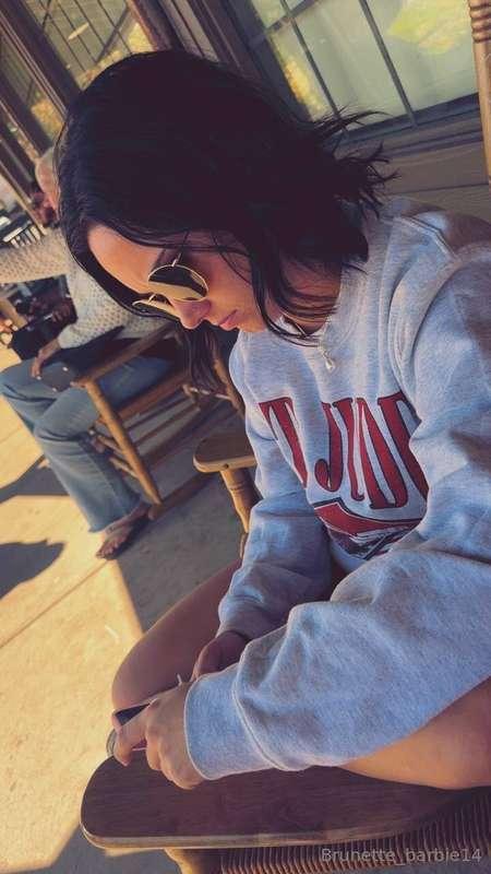 Hey, how is your Sunday going?????☺️☺️☺️☺️☺️🌹