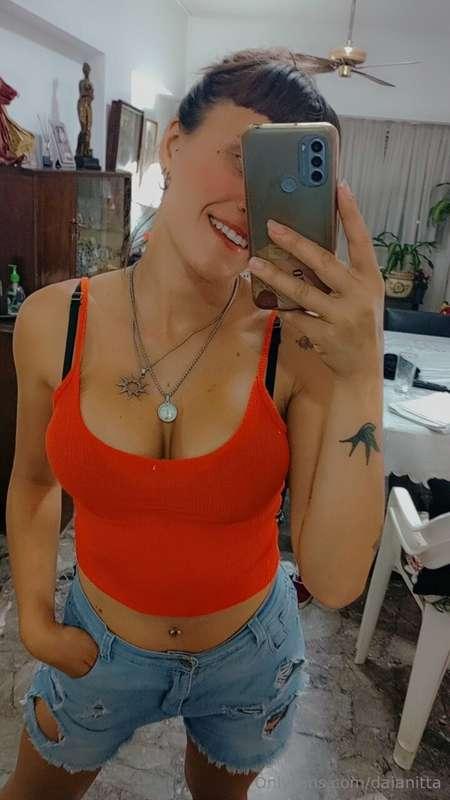 Hi 🙋🏼‍♀️😳