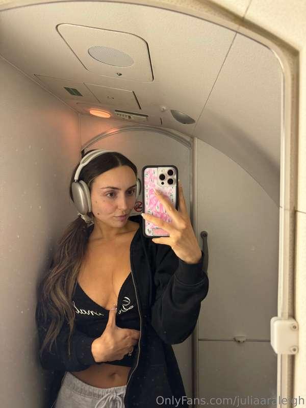 Mile High club ✈️😏