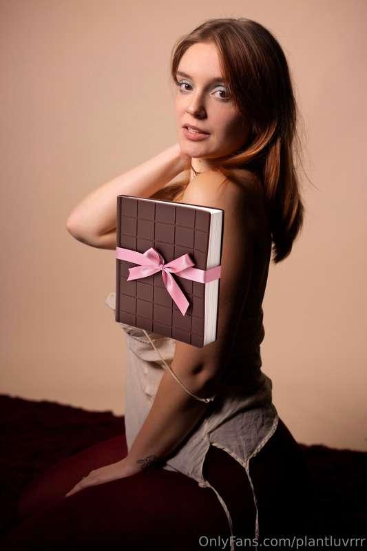 Just making sure I'm on your mind 🎀 I went wayyy out of my c..