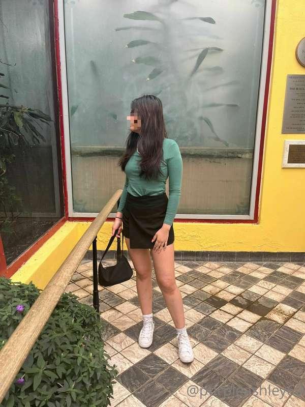 Zoo Date 

Hi Guys, so today I went on my first Tinder date ..