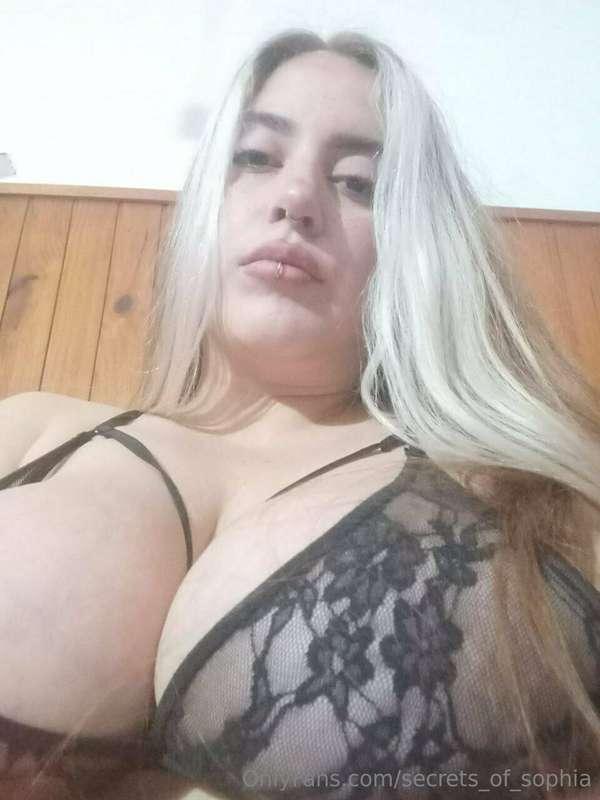 get your cock out for me and send me pic 😈🍆. Don't keep your..