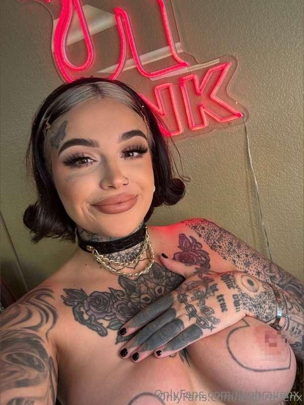 POV: You can’t stop staring and I definitely noticed 😘👀💕