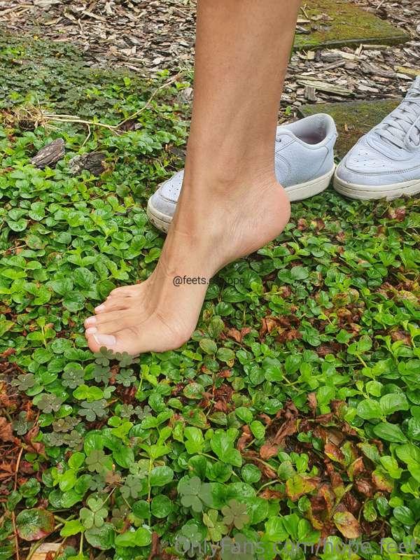 hope.feet image #0