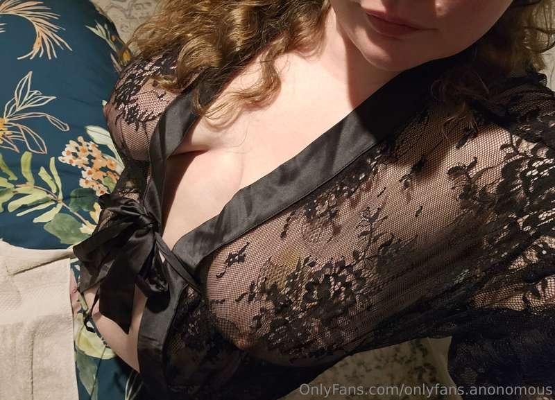 I love black lace! What do you think?  I wore this robe for ..