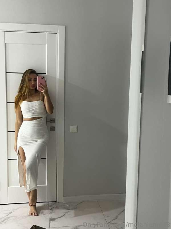 What do you think of my dress? 🙈 I wish someone would take i..