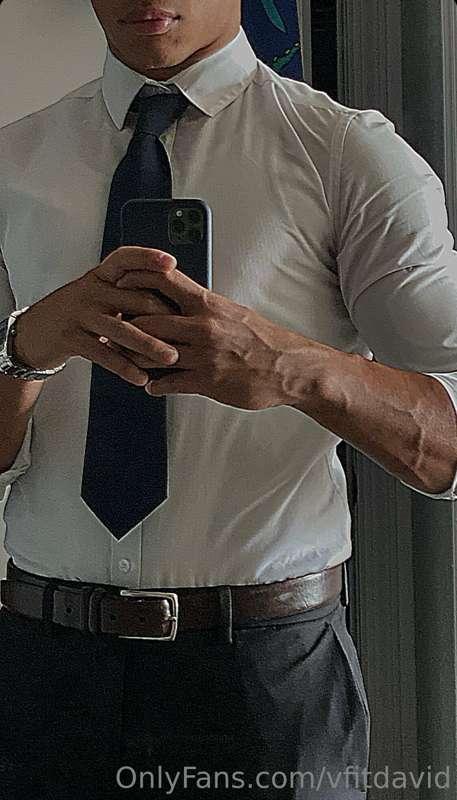 Do you guys like veins 😈