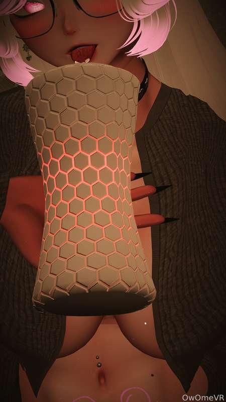 owomevr image #3