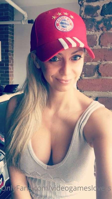 Who’s your fav team ?
