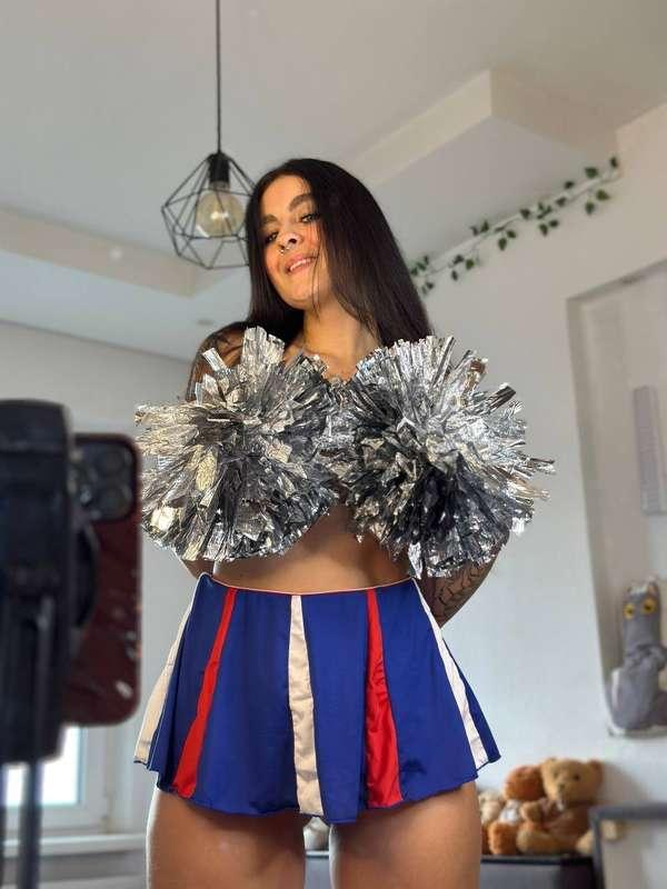 Who needs my support?😘🥰