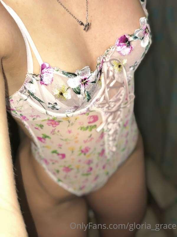 Should I take this off when sleeping ?🤤🙈🍒