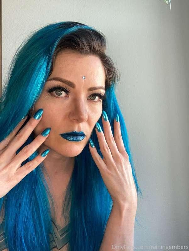 Check out my Patreon.com/VixenBlue for all my artistic nudes..