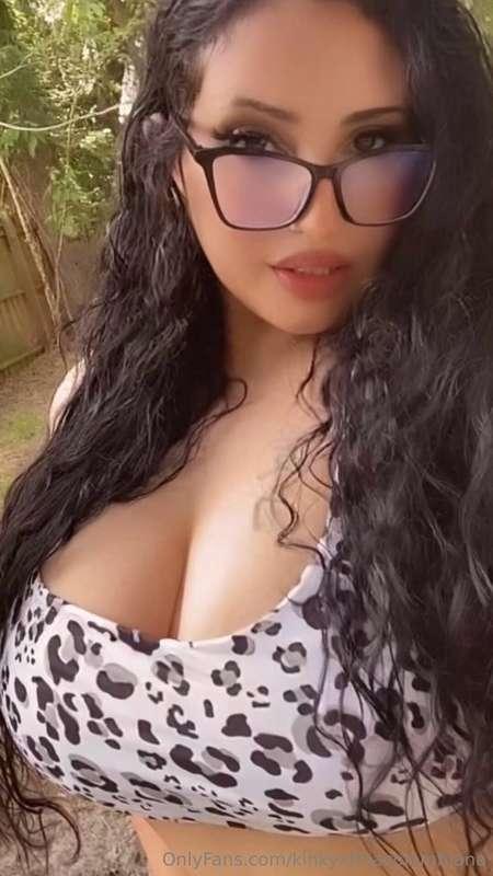 Cum watch my porn videos on my VIP wall 😇 NO PPV/ NO PAYWALL..