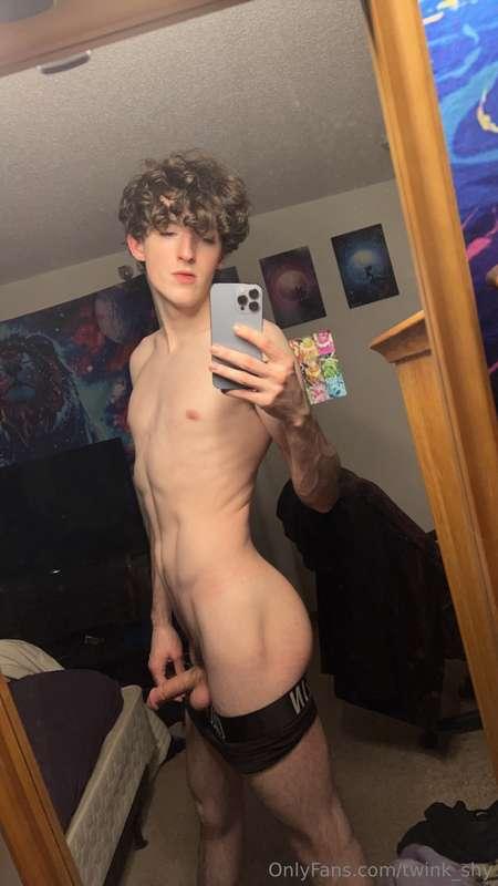 twink_shy image #2