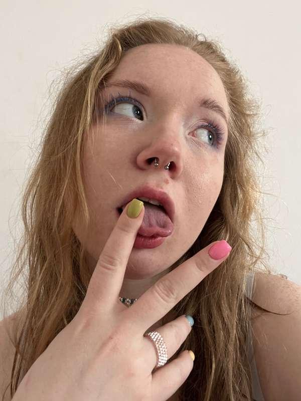redheadalana image #2