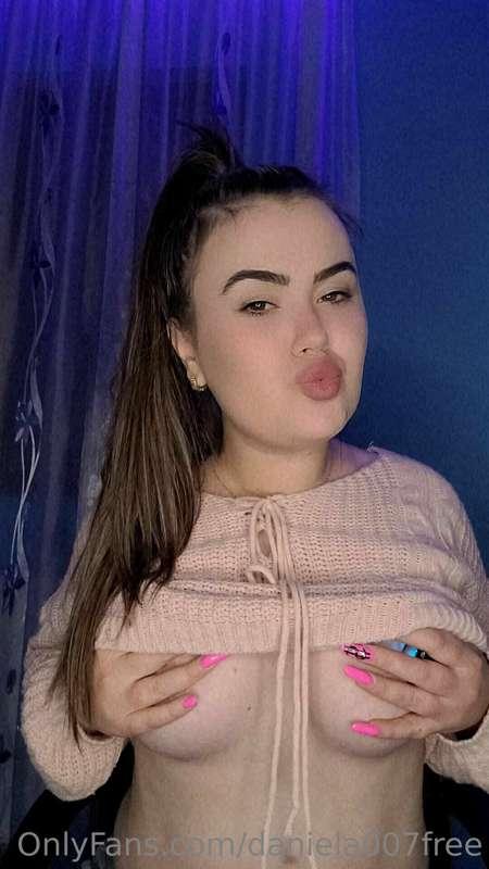 😘😘🍒
