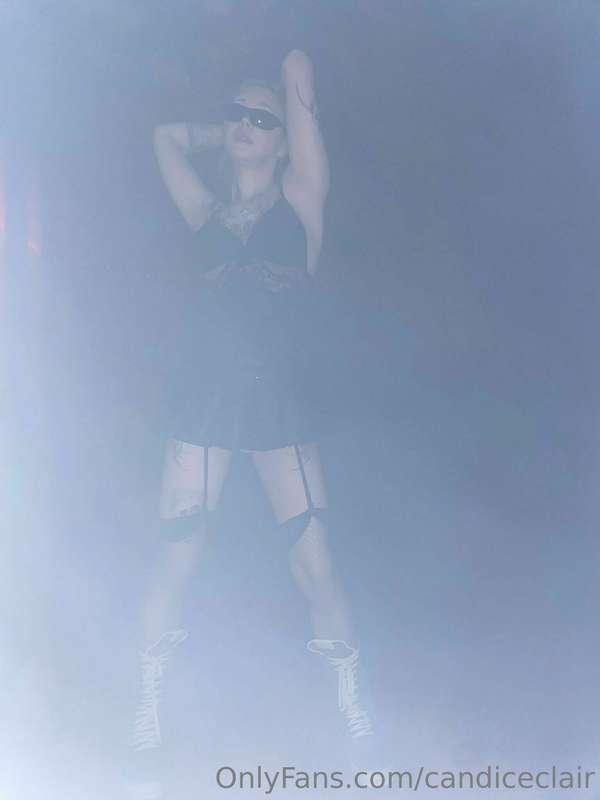 Friday party. Crazy night. Sorry for low quality .