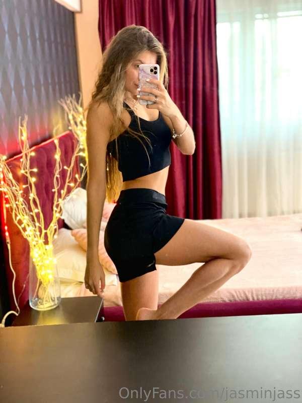 Hi hi guys🖤🔥