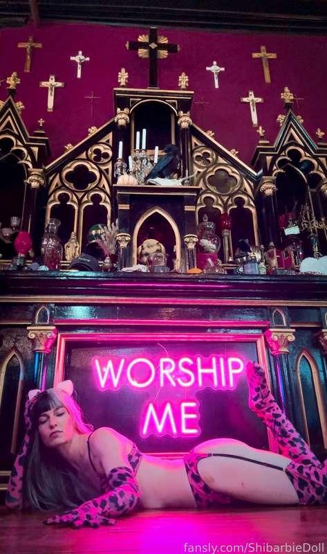 It’s LOCKTOBER! Does your little clitty need to be locked up for a whole month? 🔓

I’m going to make you send me photos to prove it too. There’s still some time left to TIP to participate if you’d like me to be your key holder 🔐

#camgirl #customs #feet #golden #femdom #sissification #goddess #worship #BDSM #pegging #strapon #humiliation #trampling #heels #petplay #chastity #findom #cbt #cei #fyp #joi #sph #tasks #cuck #cage #locked #mother #mommy #paypig