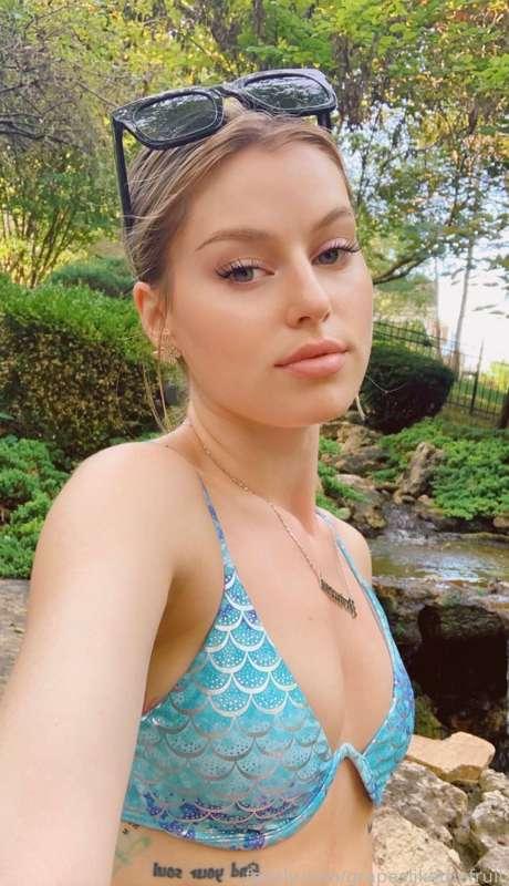 🧜‍♀️ 🍇 #fyp