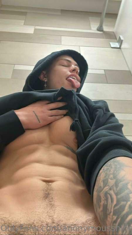 swipe to see where i'm at ;) hehe
