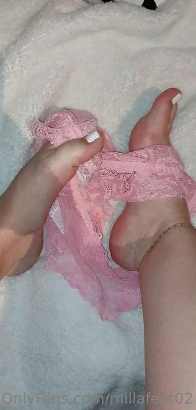 Zieh sie mir aus und Leck mich 🥵👄📩
