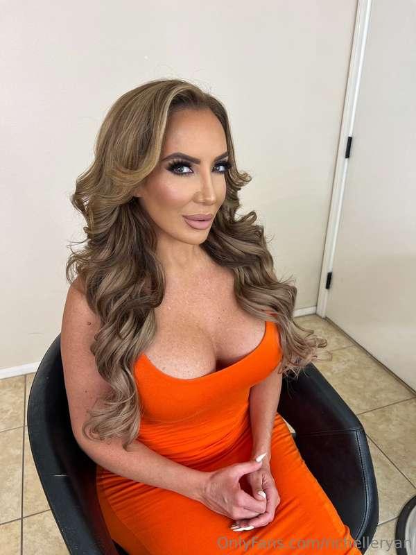 Hair ✅ Make-up ✅ Dinner plans...
