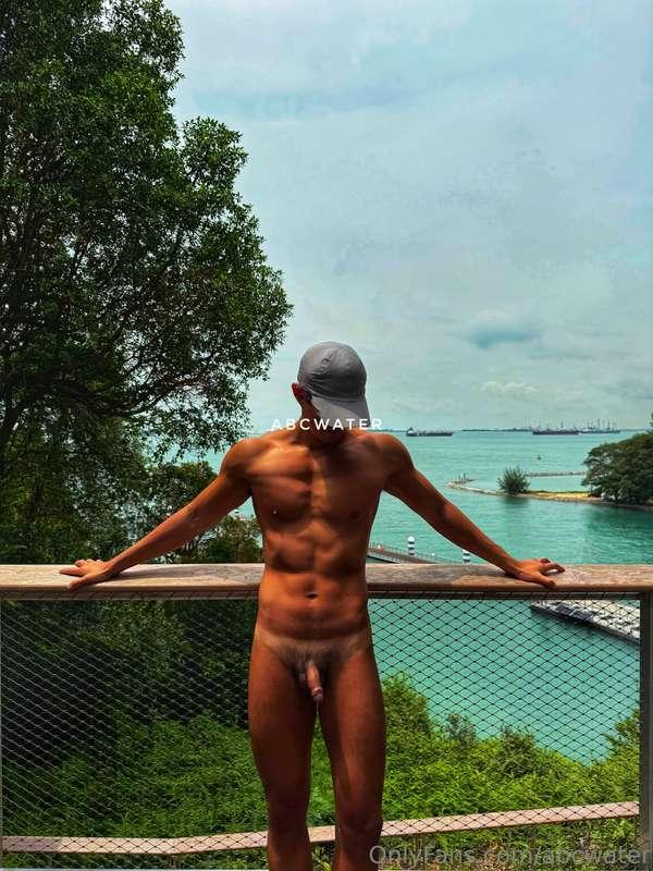Do you like this view? 風景還可以嗎？#Classic #cock #abs #chest #na..