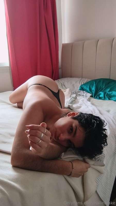 Are u here? 😏♥️