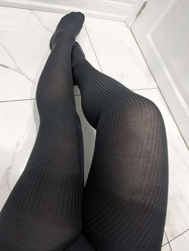 Ribbed Dark Grey Wool Tights 