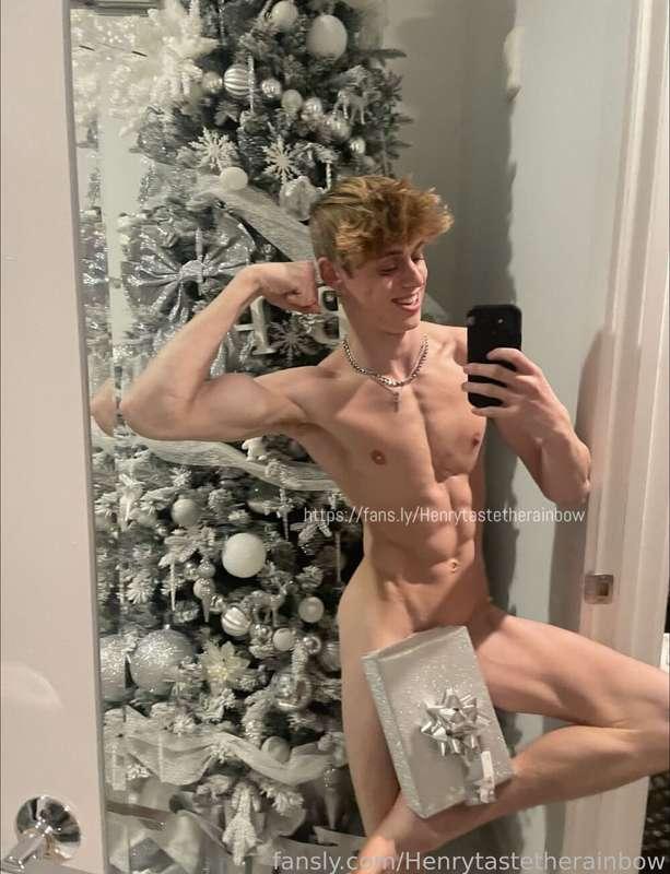 henrytastetherainbow image #2