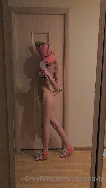 🌸hug my body🌸